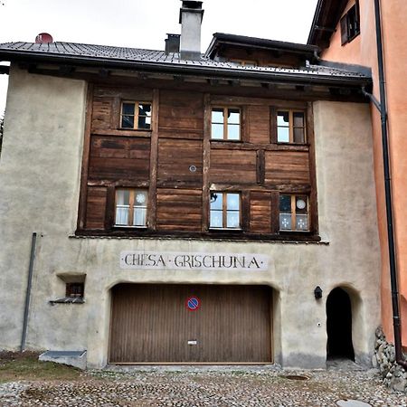 Chesa Grischuna - Madulain Exteriör bild